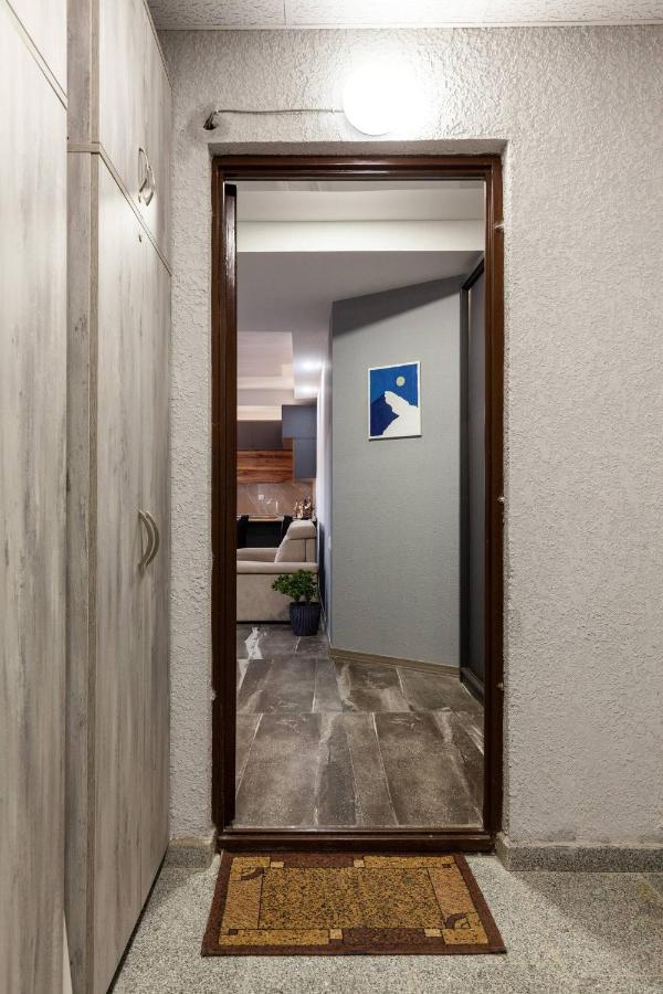 Veli Group Apartment In Old City Kutaisi Ngoại thất bức ảnh