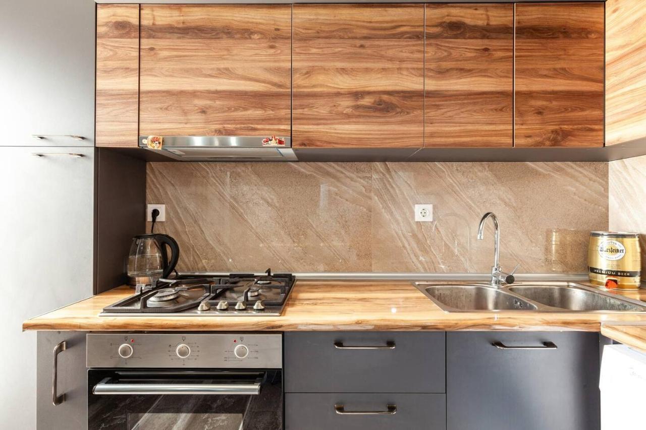 Veli Group Apartment In Old City Kutaisi Ngoại thất bức ảnh